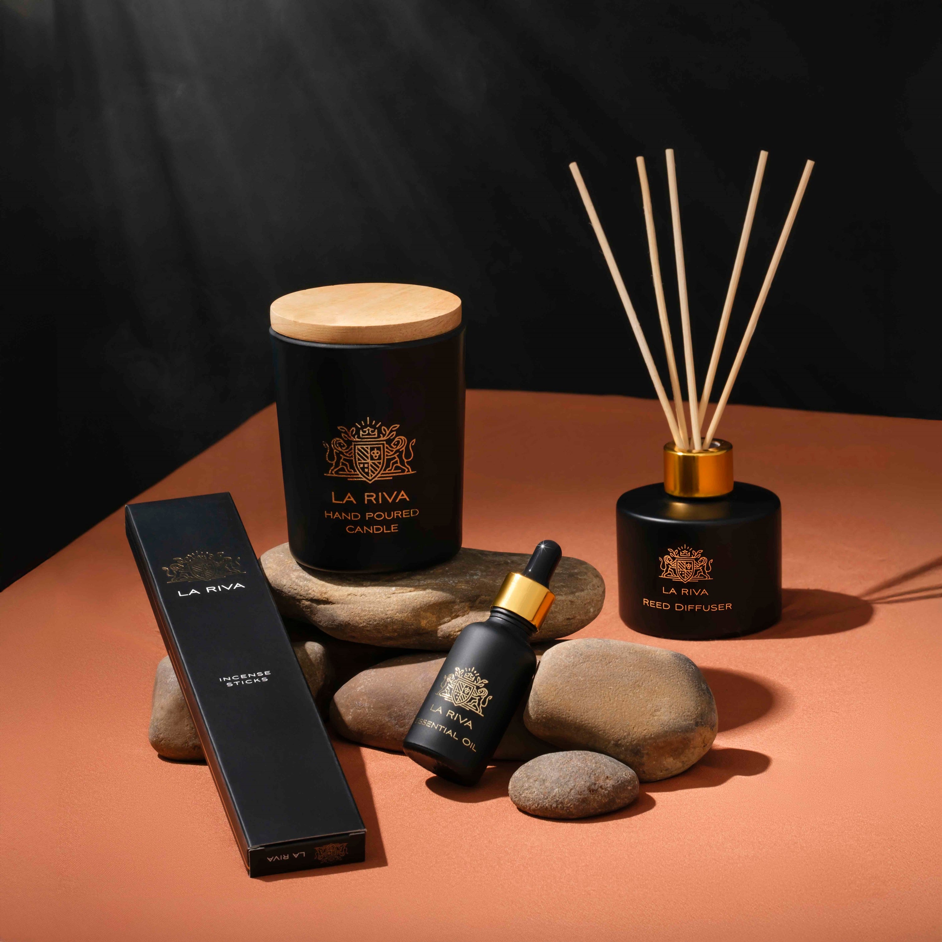 La Riva Aroma Gift Box | Reed Diffuser, Candle, Essential Oil, Incense Sticks | Ideal for Gifting and Special Occasions | Gift Set Includes 5 Items
